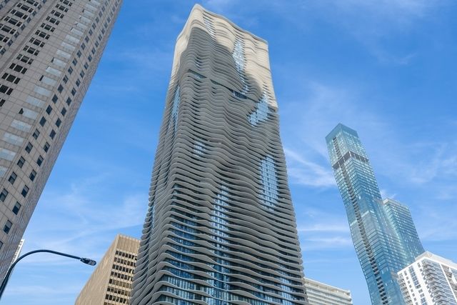 225 N Columbus Drive #P2-46 — Chicago, IL 60601