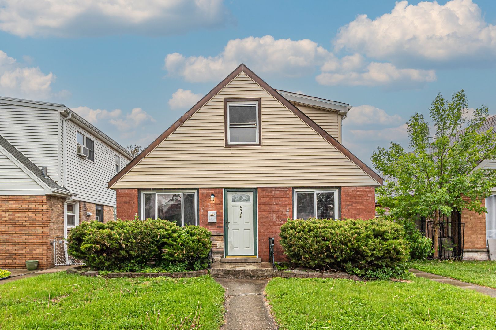 6031 S Merrimac Avenue — Chicago, IL 60638