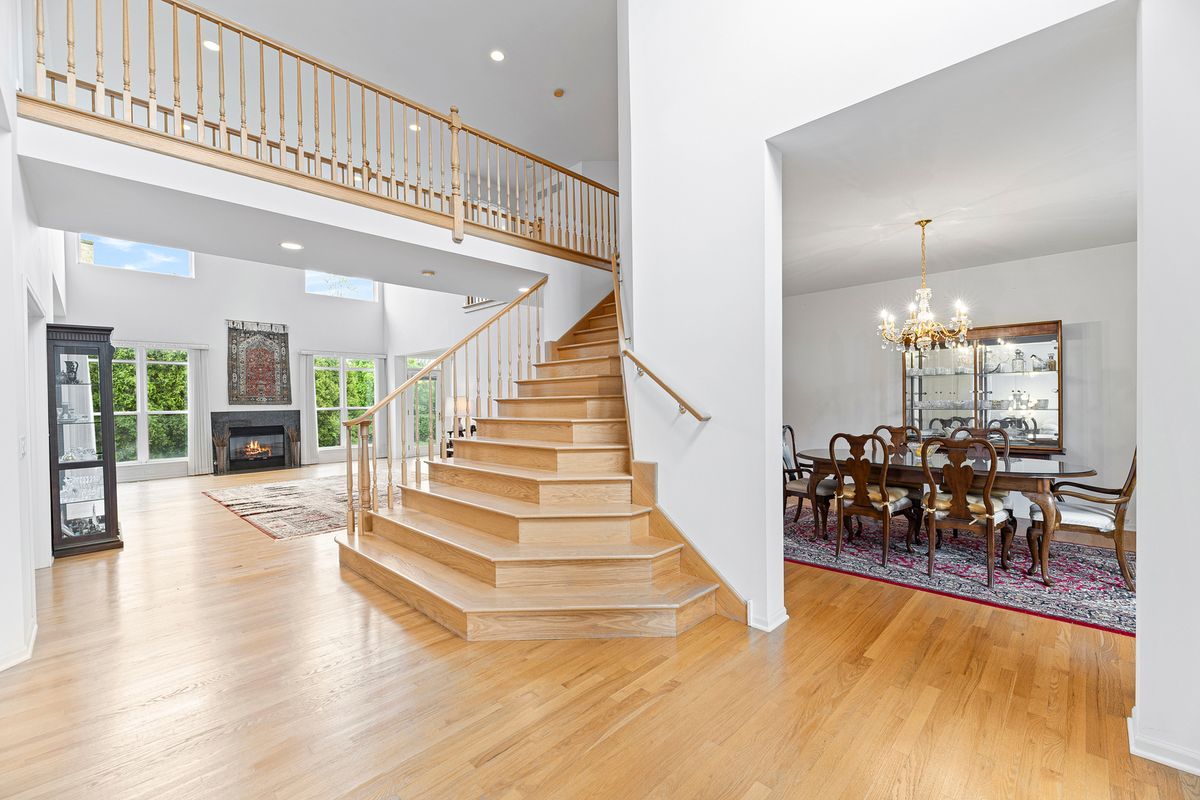 47 Holabird Circle, Highwood, IL 60040