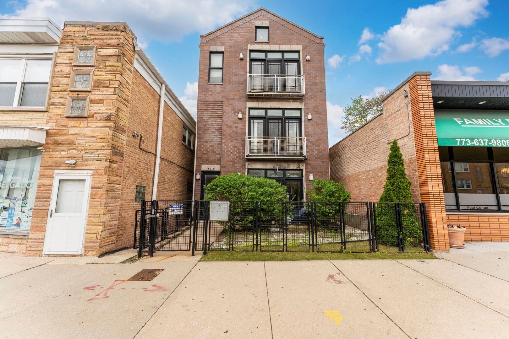 6311 W Belmont Avenue #1 — Chicago, IL 60634