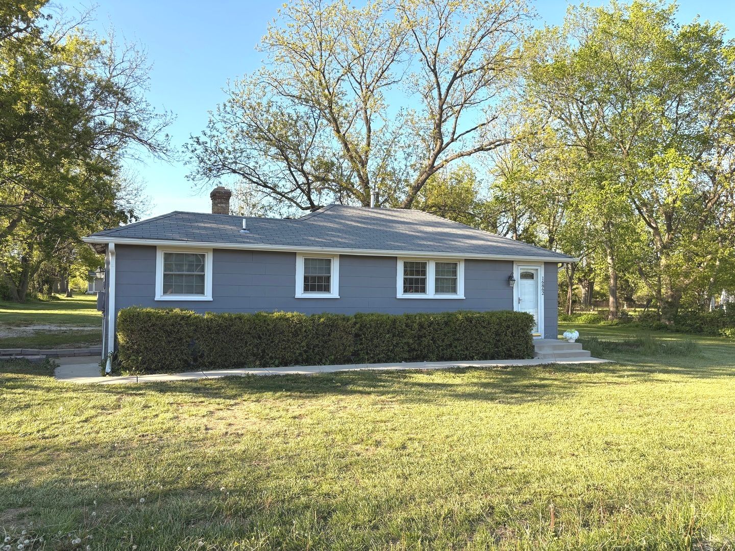 16862 W WASHINGTON Street — Gurnee, IL 60031