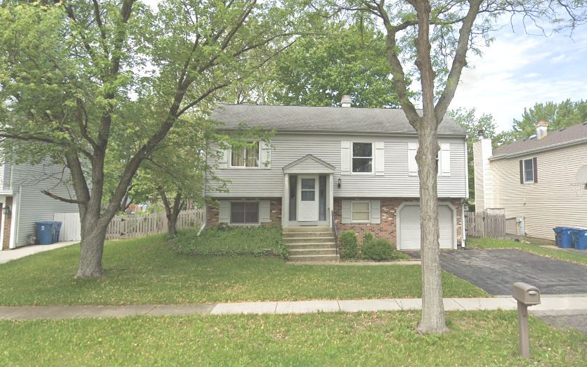 982 Grant Street — Bartlett, IL 60103