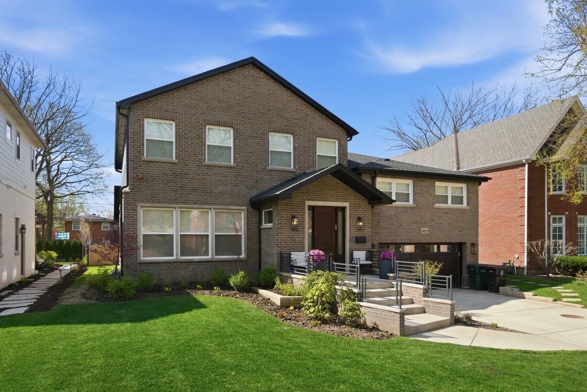 4029 Suffield Court, Skokie, IL 60076