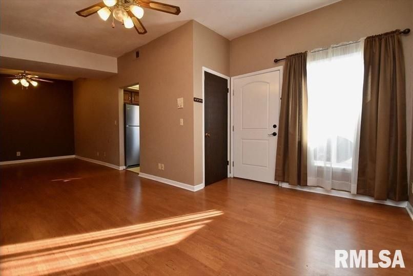 6831 N FROSTWOOD Parkway #82, Peoria, IL 61615
