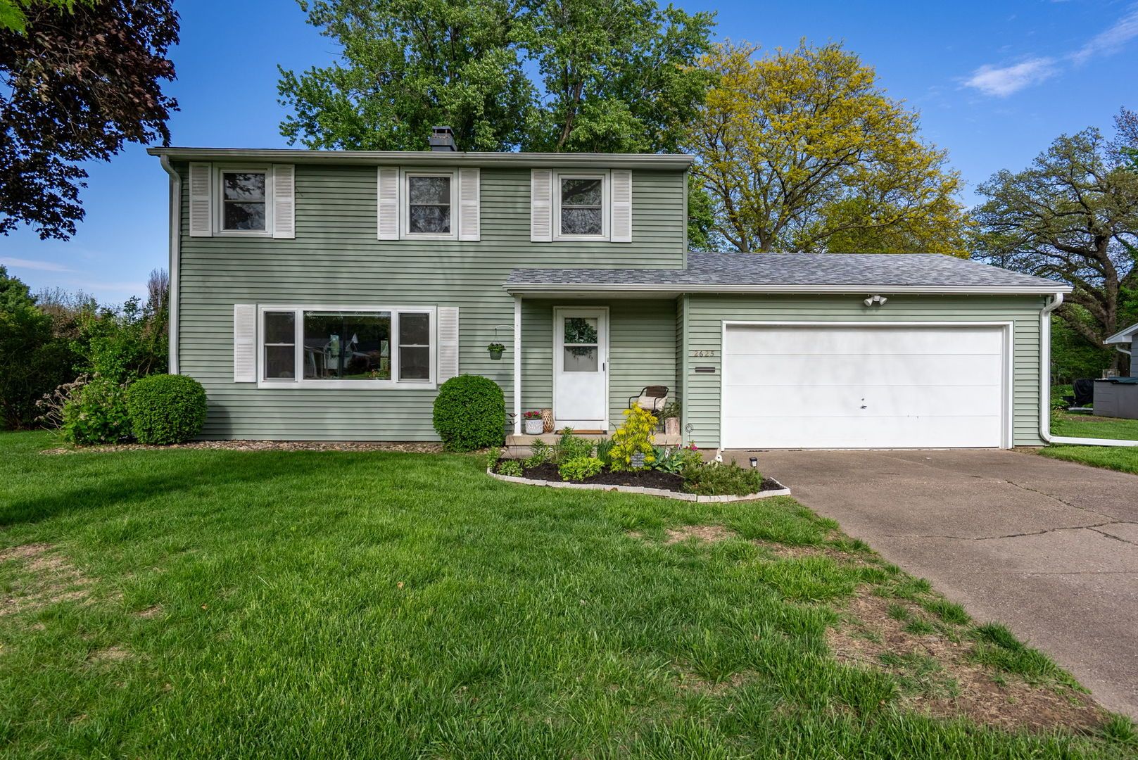 2625 Fairhaven Road — Davenport, IA 52803