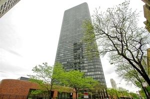 5415 N SHERIDAN Road #4412 — Chicago, IL 60640