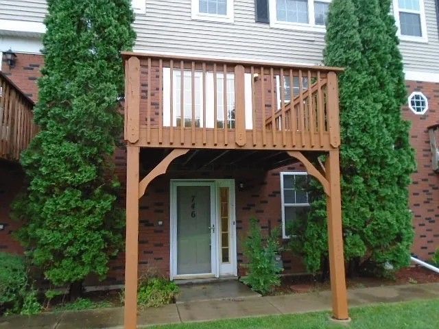 746 TIFFANY Court, Antioch, IL 60002