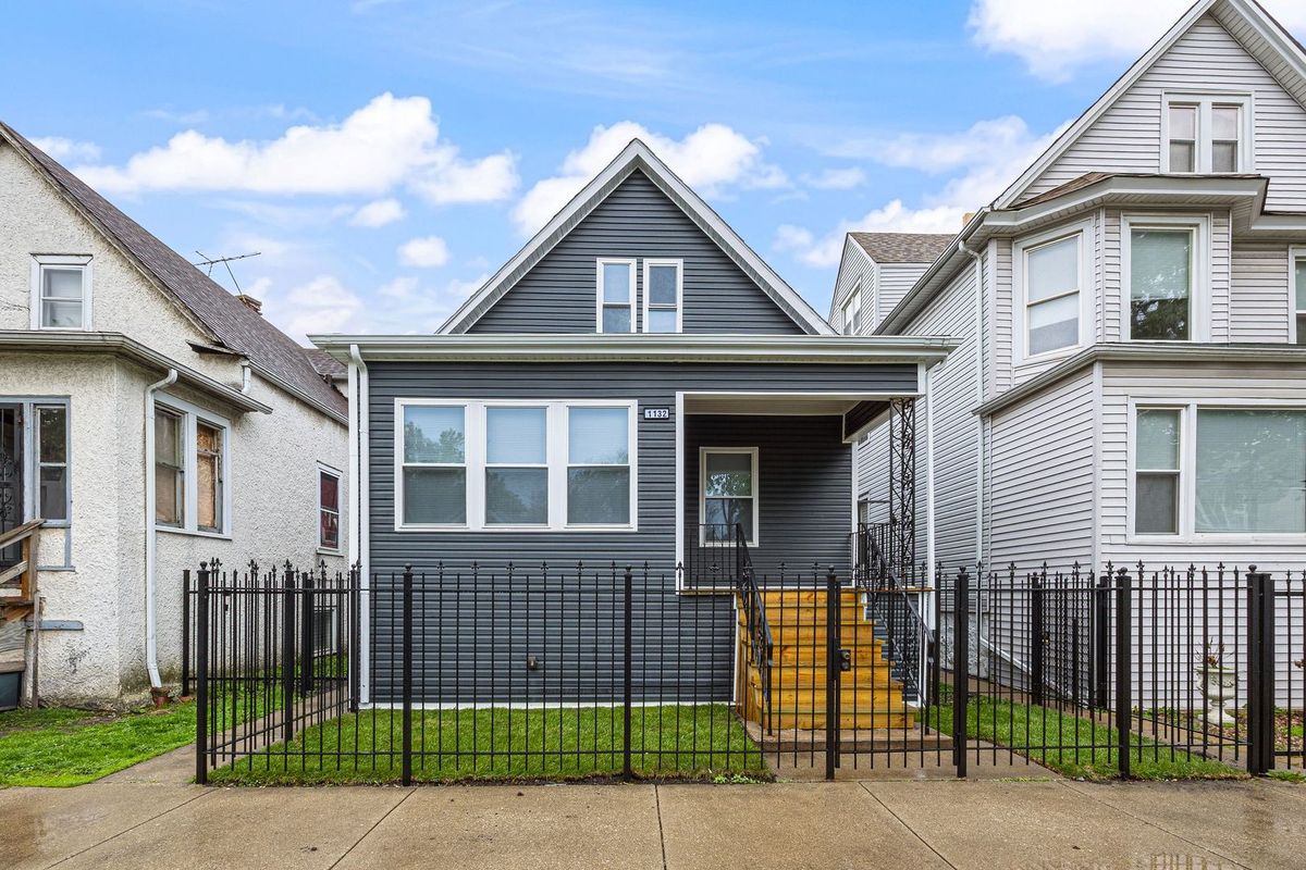 1132 Waller Avenue, Chicago, IL 60651