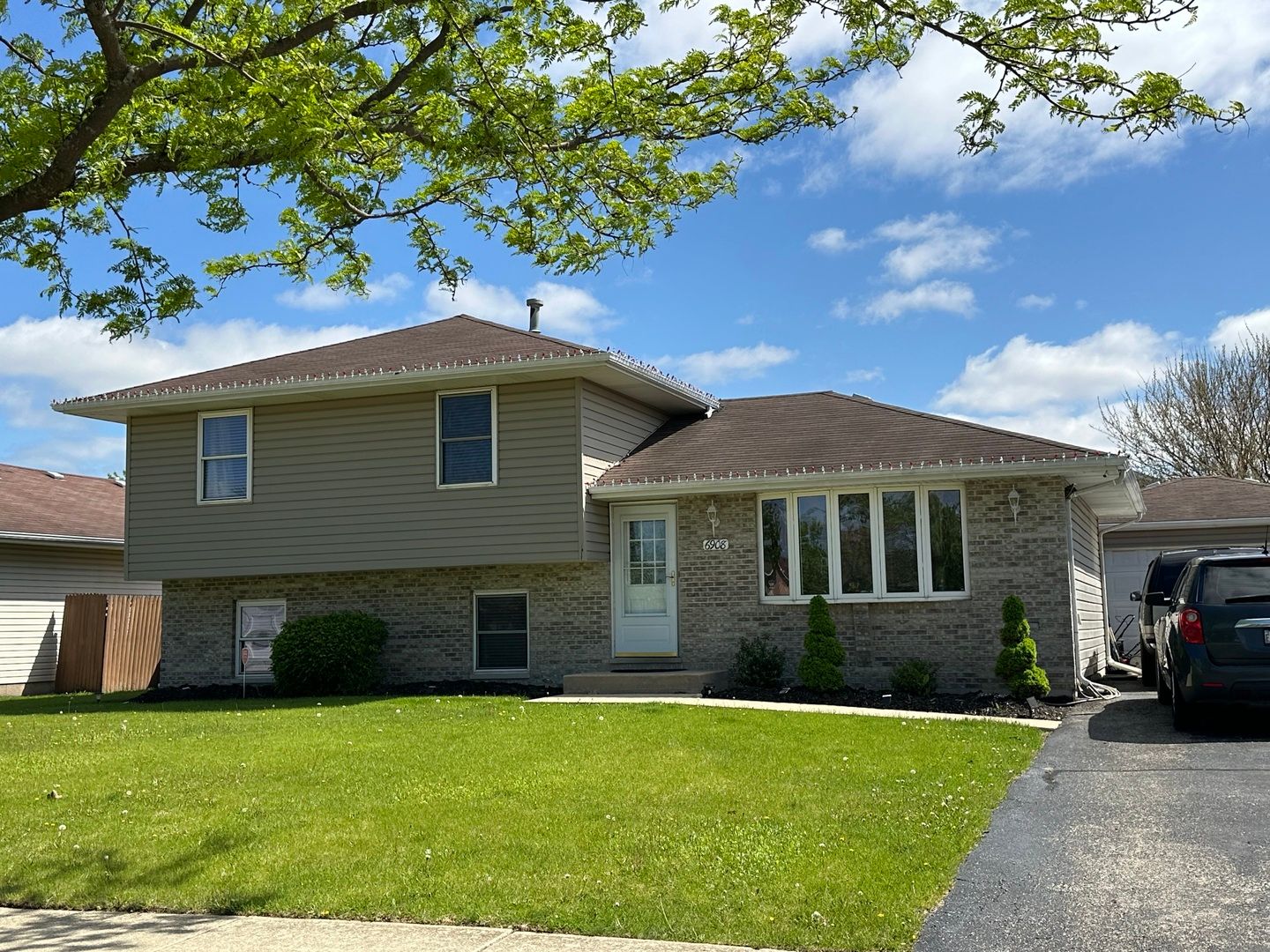 6908 Townsend Boulevard — Plainfield, IL 60586