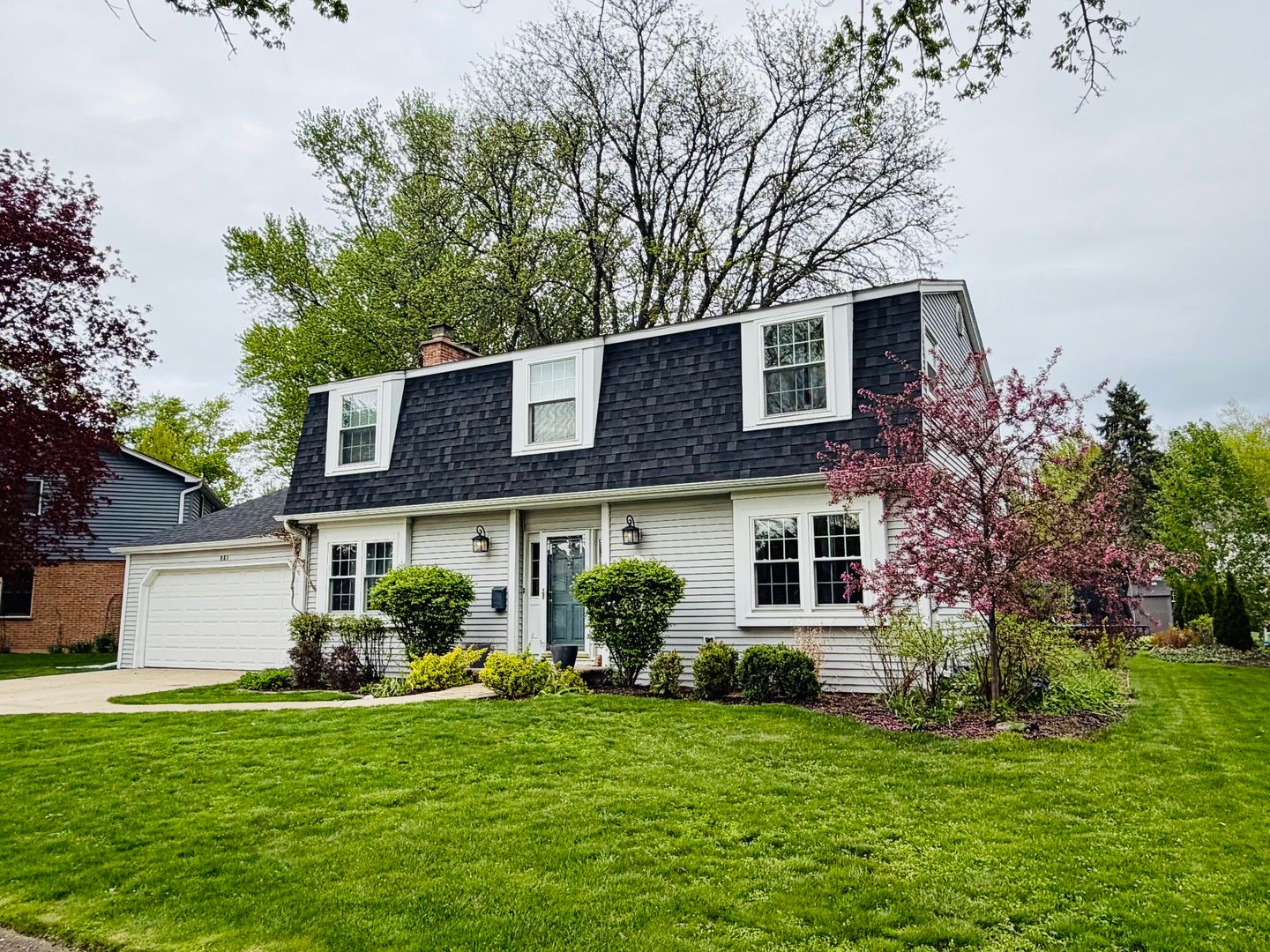 961 N TOPANGA Drive — Palatine, IL 60074