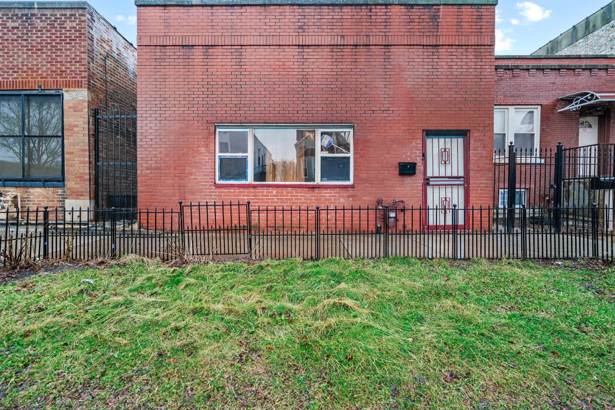 4303 Cortez Street, Chicago, IL 60651