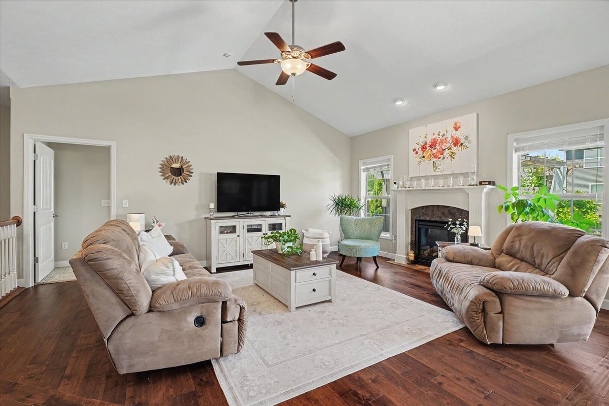 104 Sunflower Street, Savoy, IL 61874