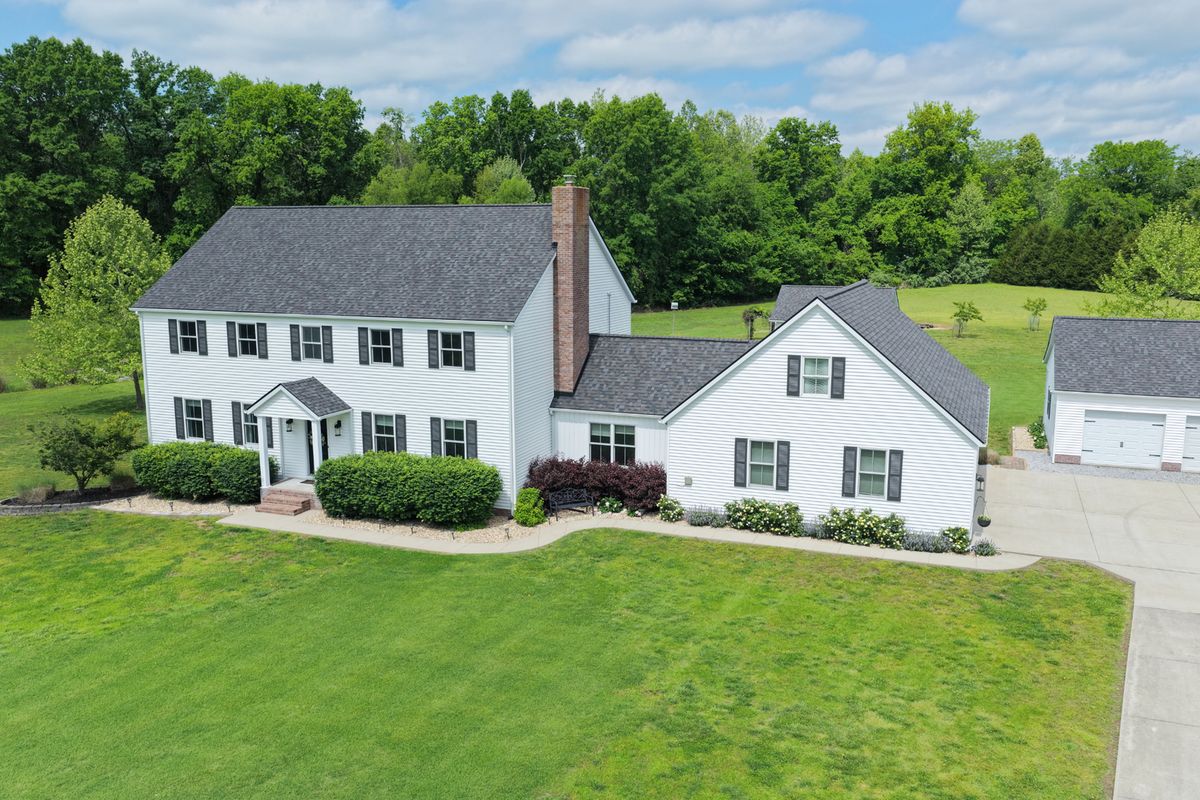 1354 Hickory Trail, Carbondale, IL 62902