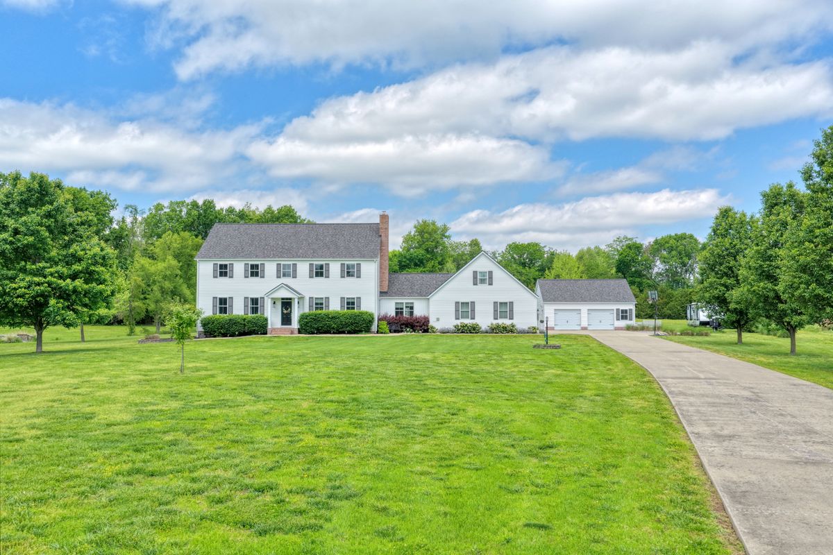 1354 Hickory Trail, Carbondale, IL 62902