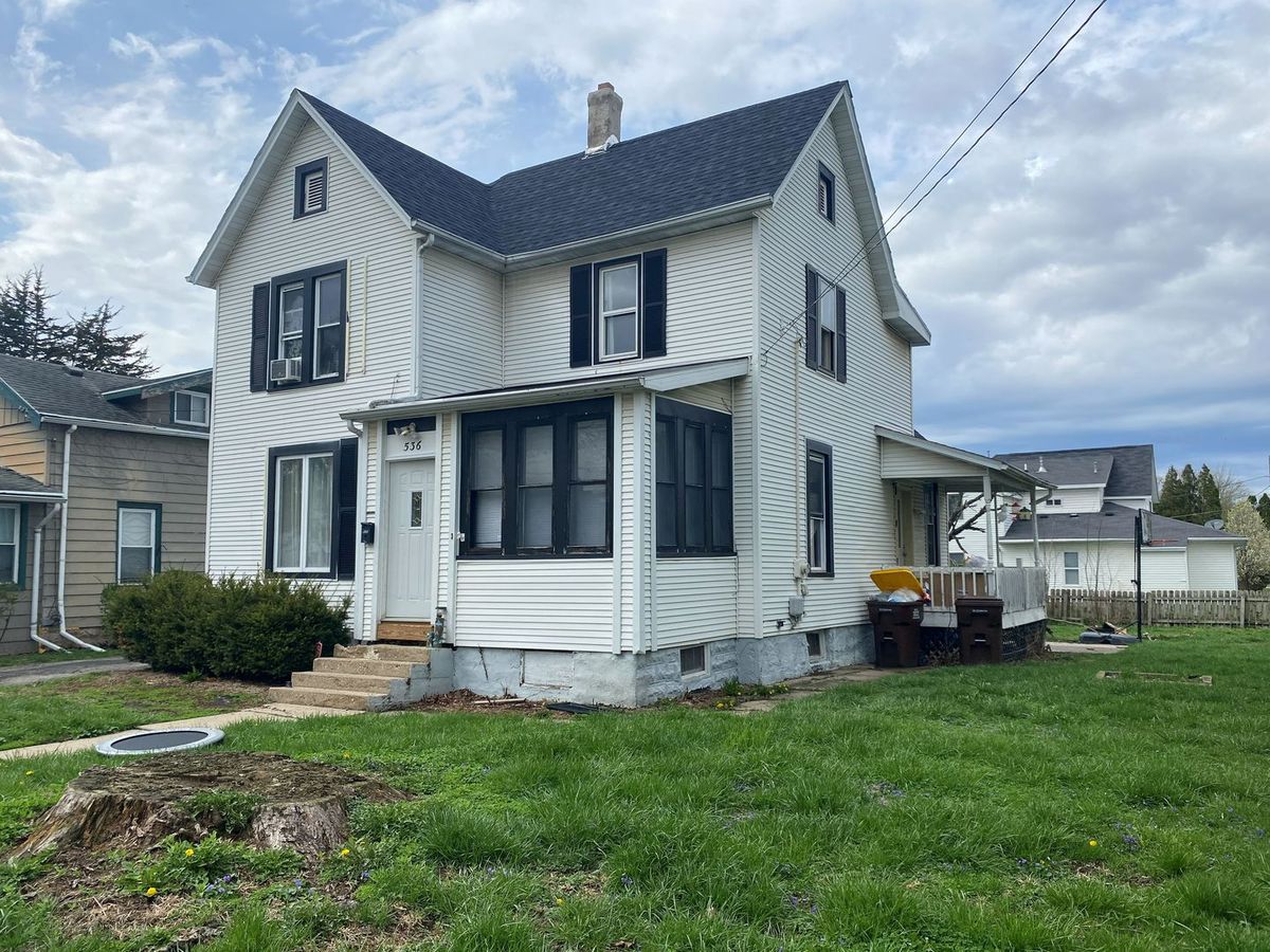 536 W American Street, Freeport, IL 61032