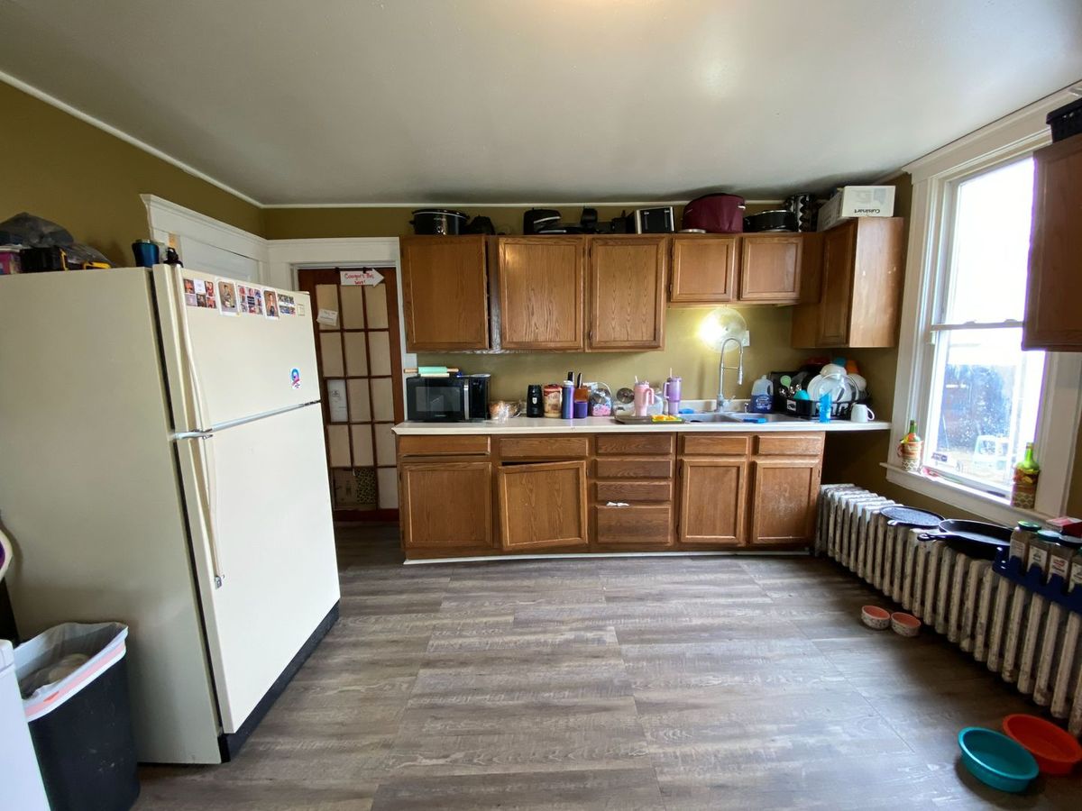 536 W American Street, Freeport, IL 61032