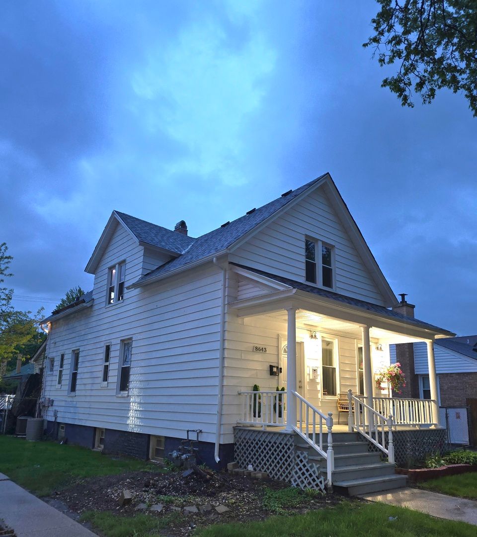 8643 Ferris Avenue, Morton Grove, IL 60053