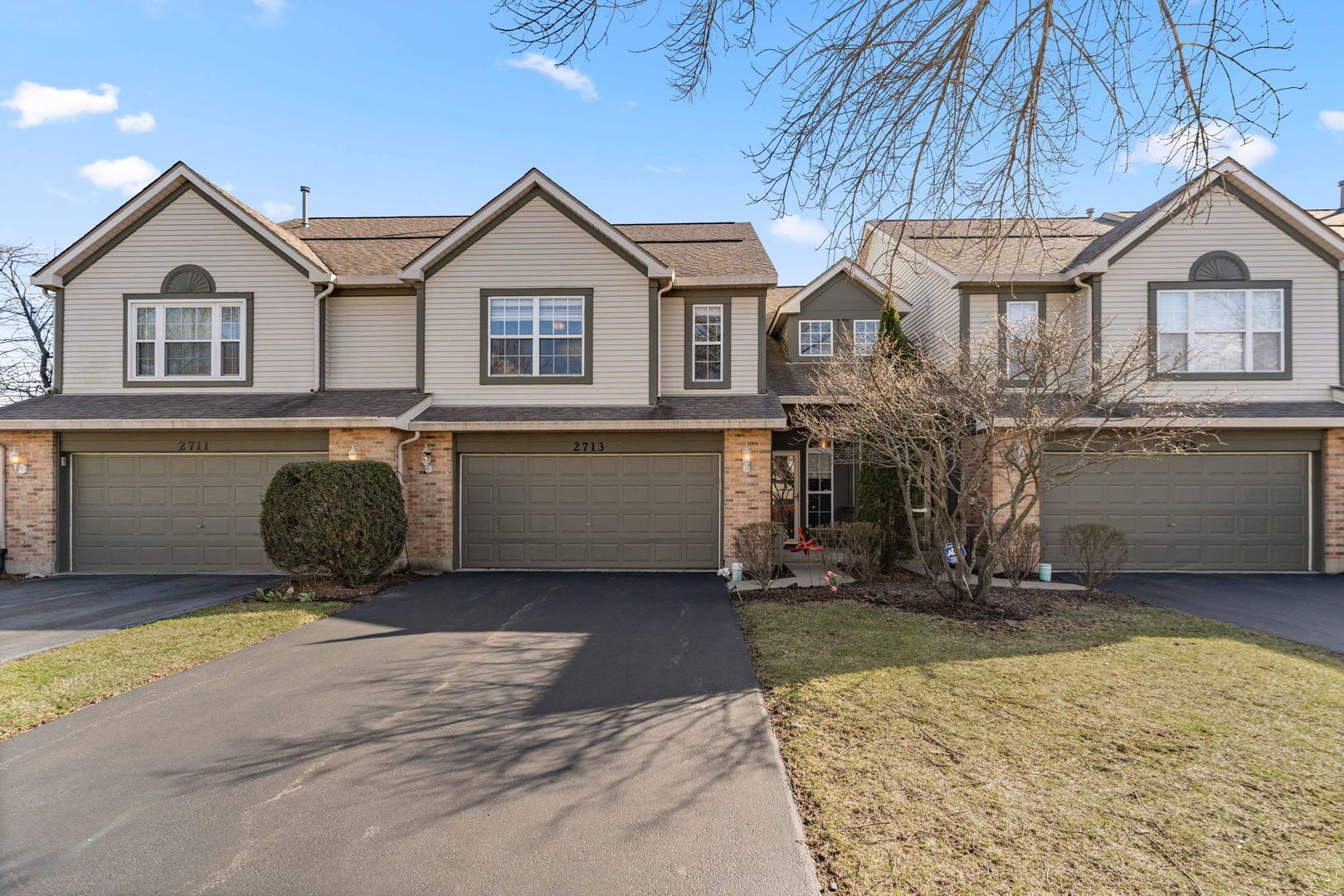 2713 Whitlock Drive — Darien, IL 60561