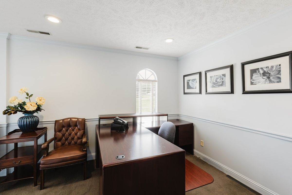 125 W Clark Street, Harrisburg, IL 62946