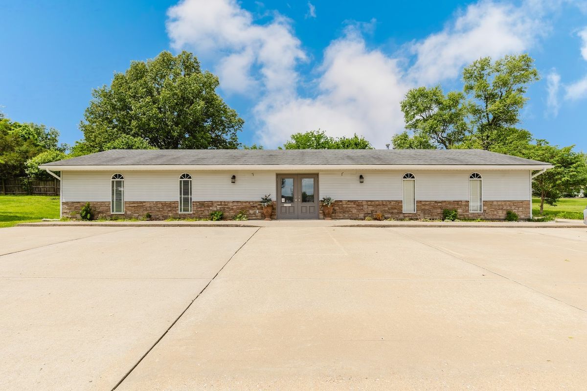 125 Clark Street, Harrisburg, IL 62946