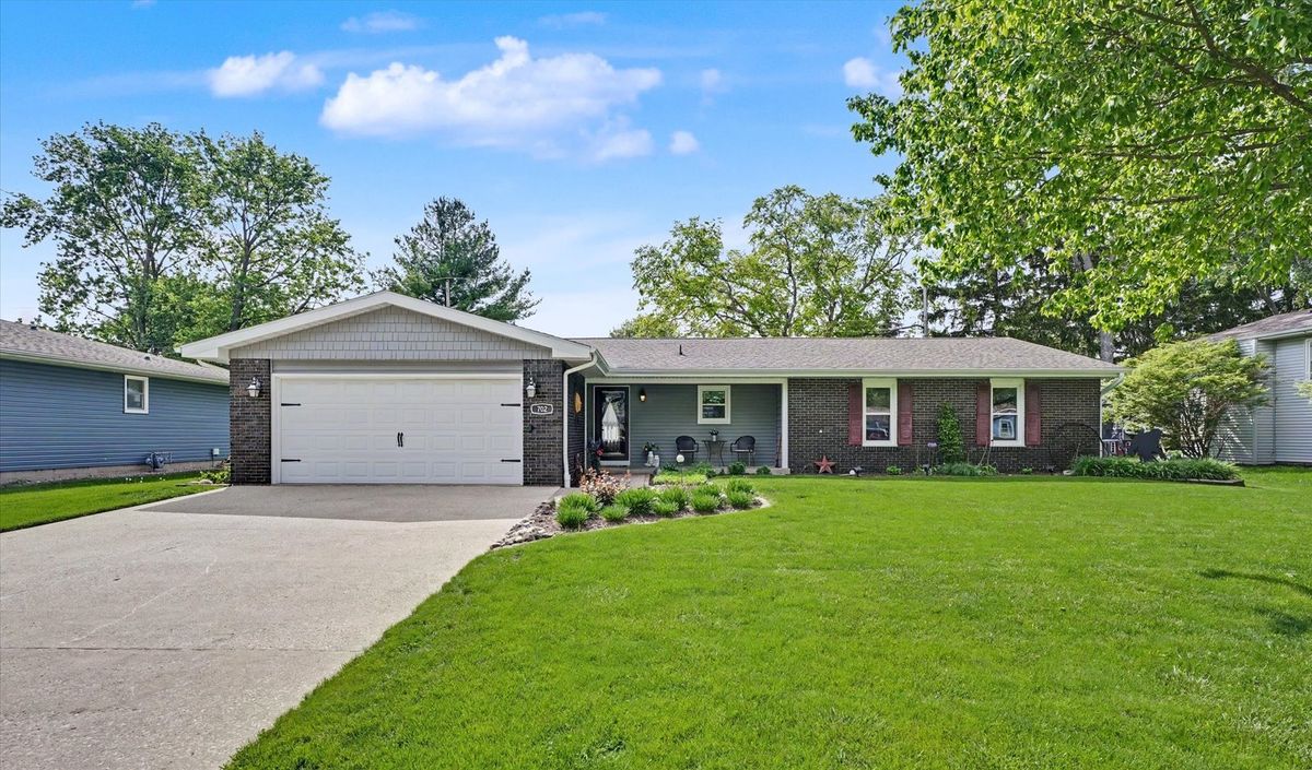 702 Van Buren Street, Monticello, IL 61856