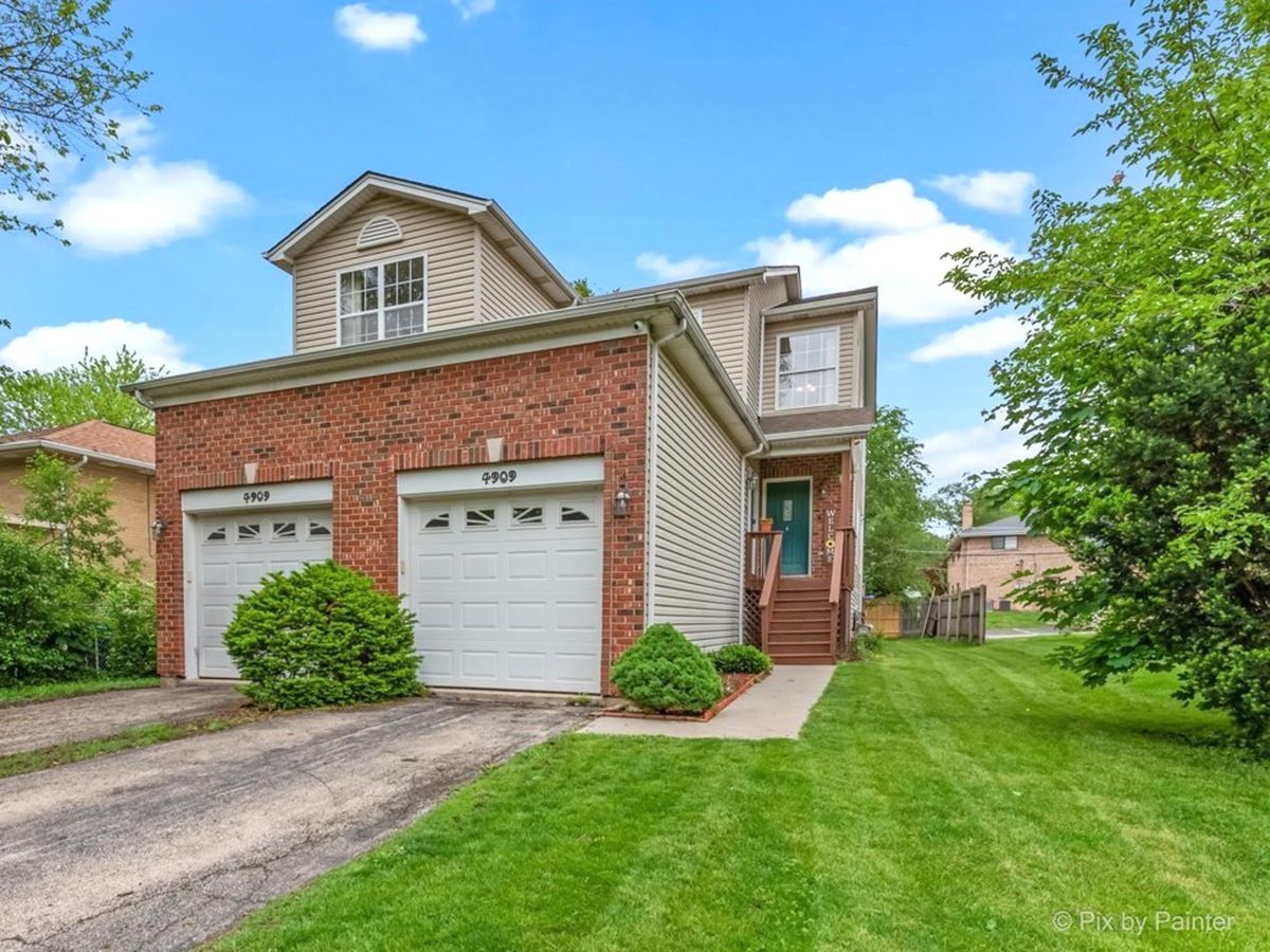 4909 Spencer Avenue, Lisle, IL 60532