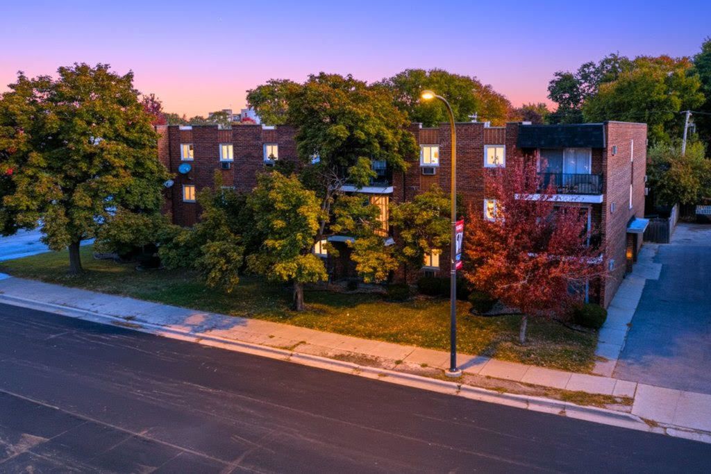 9721 Cicero Avenue, Oak Lawn, IL 60453