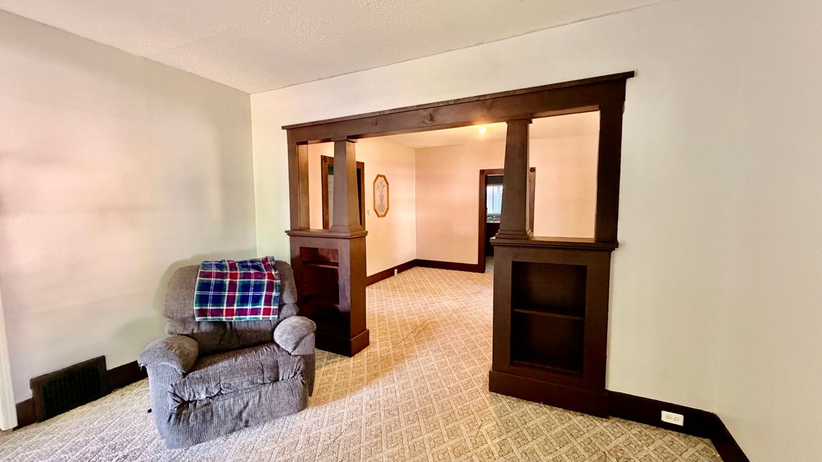617 E 4th Street, Centralia, IL 62801