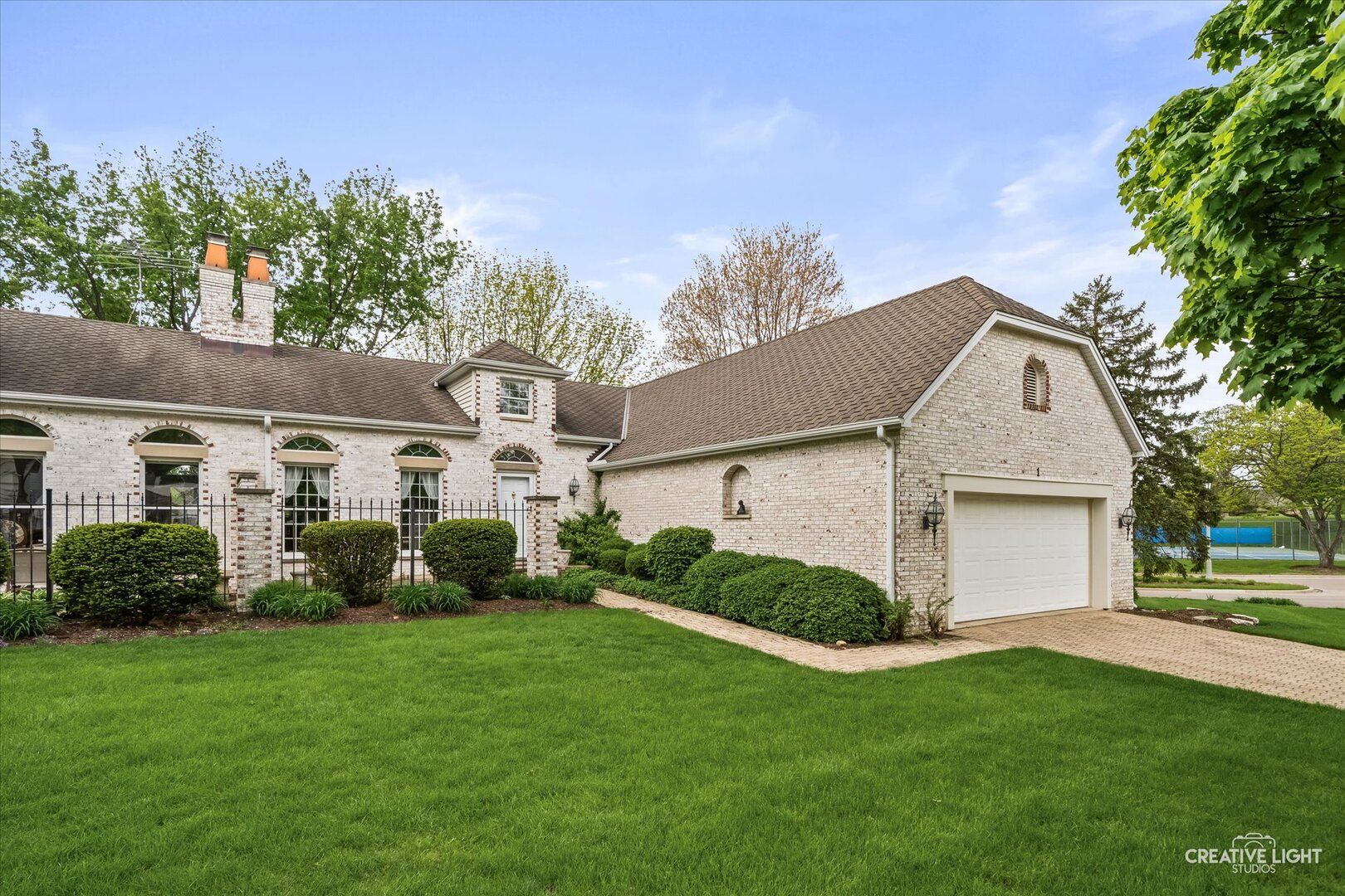 1 Glengarry Lane — Sugar Grove, IL 60554