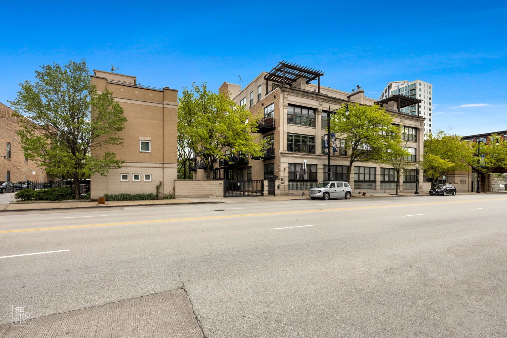 1525 S Michigan Avenue #107 — Chicago, IL 60605