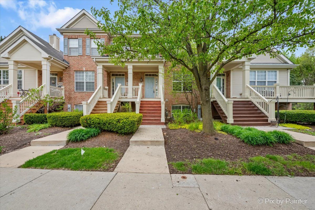 433 Railroad Avenue, Bartlett, IL 60103