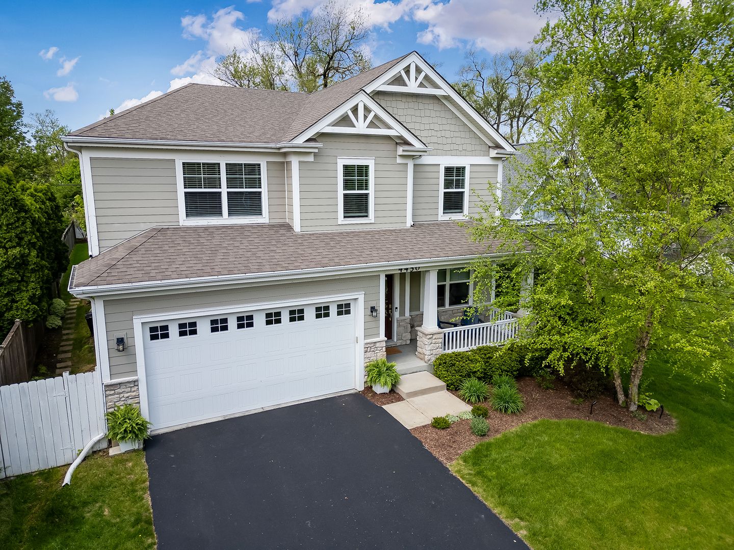 4450 Woodward Avenue — Downers Grove, IL 60515