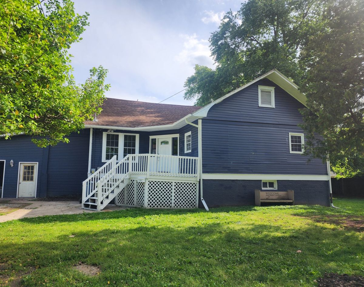 306 W Webster Street, Benton, IL 62812