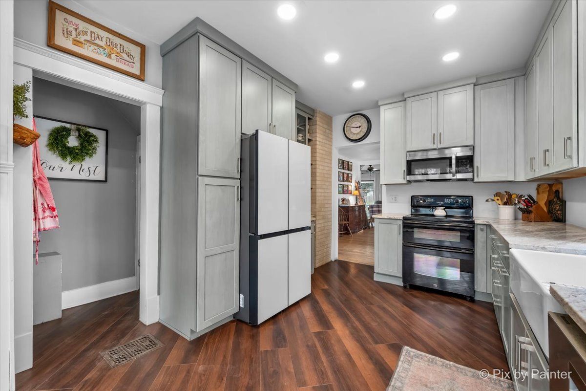 205 N Pine Street, Waterman, IL 60556