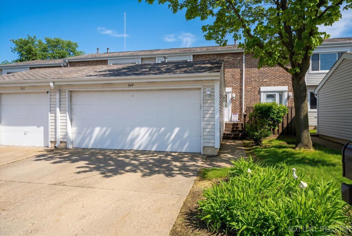 349 E Roland Drive — Glendale Heights, IL 60139