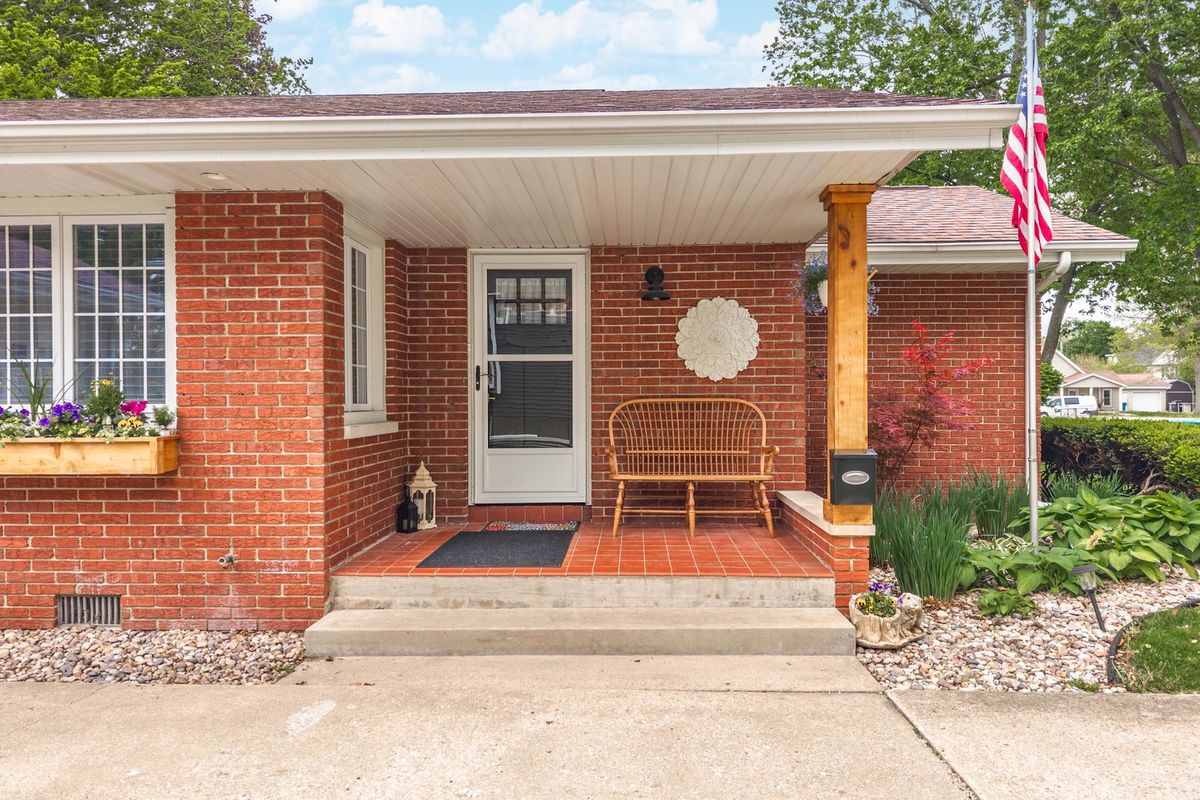 306 W Bennett Street, Pontiac, IL 61764