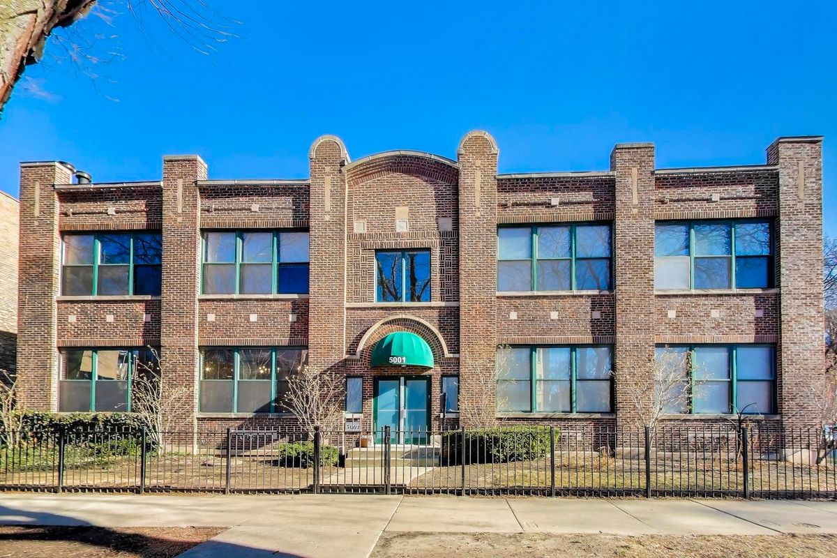 5001 Wolcott Avenue, Chicago, IL 60640