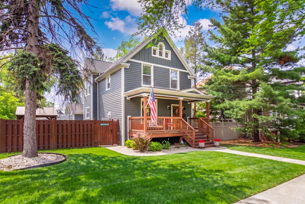 6826 Osceola Avenue, Chicago, IL 60631