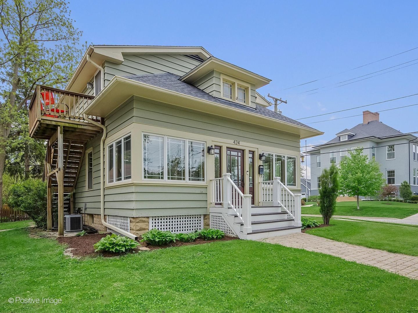 424 Blaine Street — Batavia, IL 60510