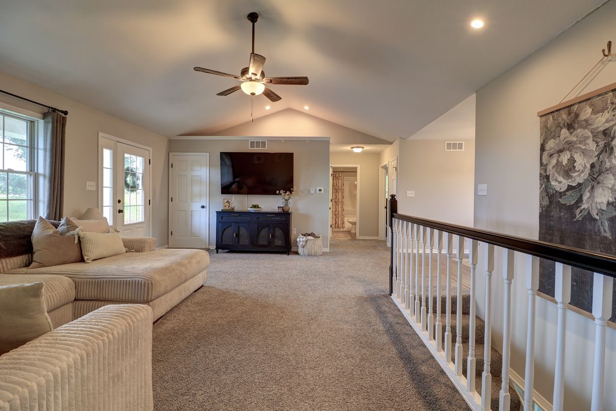 24335 Fulfs Road, Sterling, IL 61081