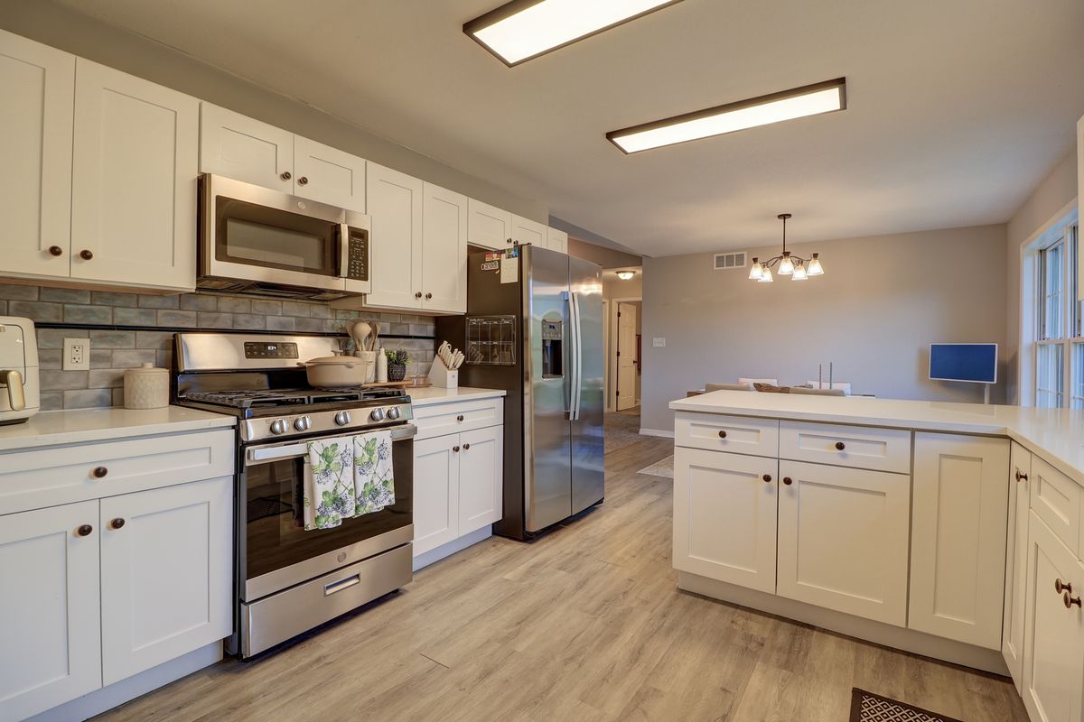 24335 Fulfs Road, Sterling, IL 61081