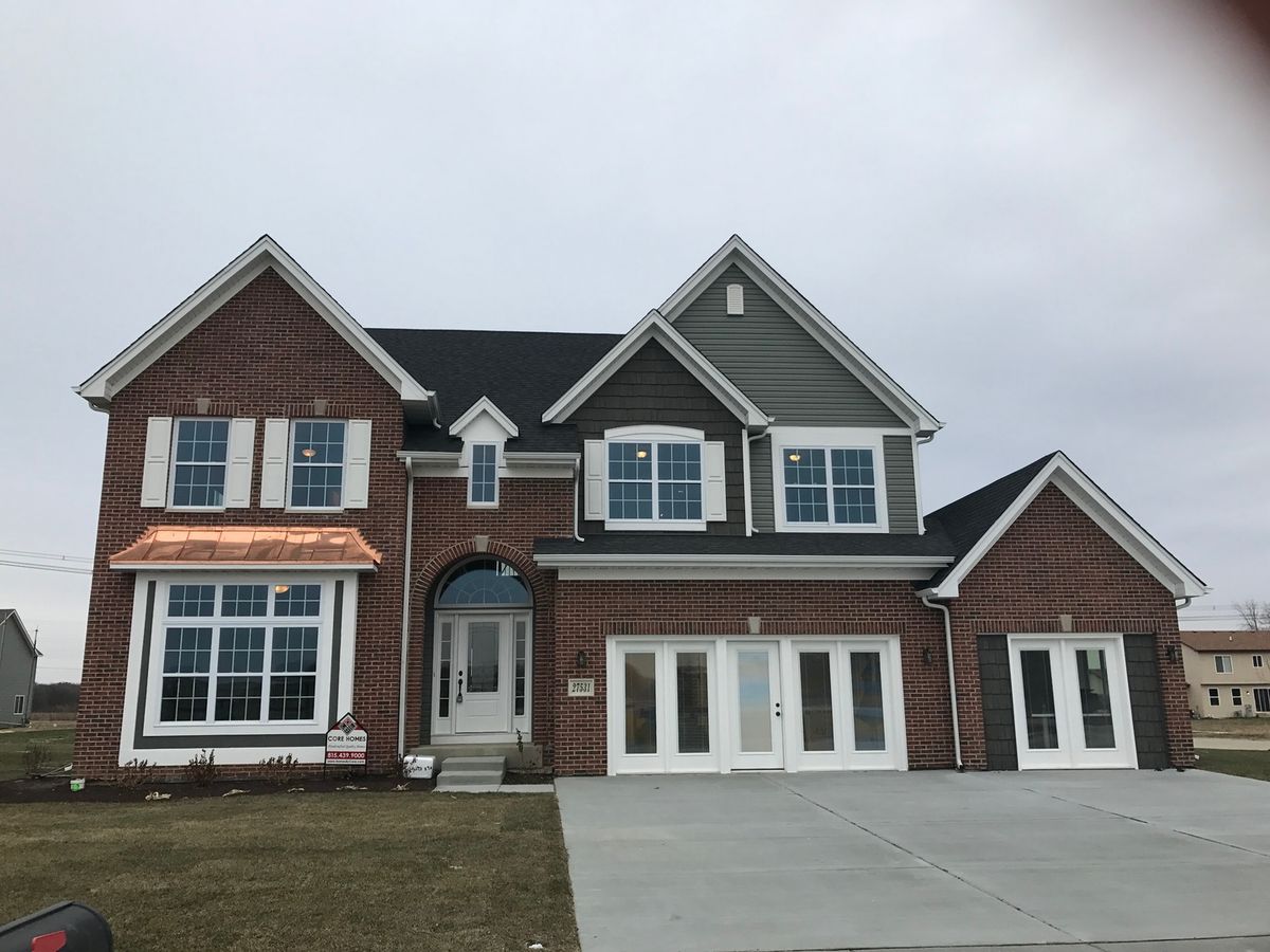 27531 Red Wing Lane, Channahon, IL 60410