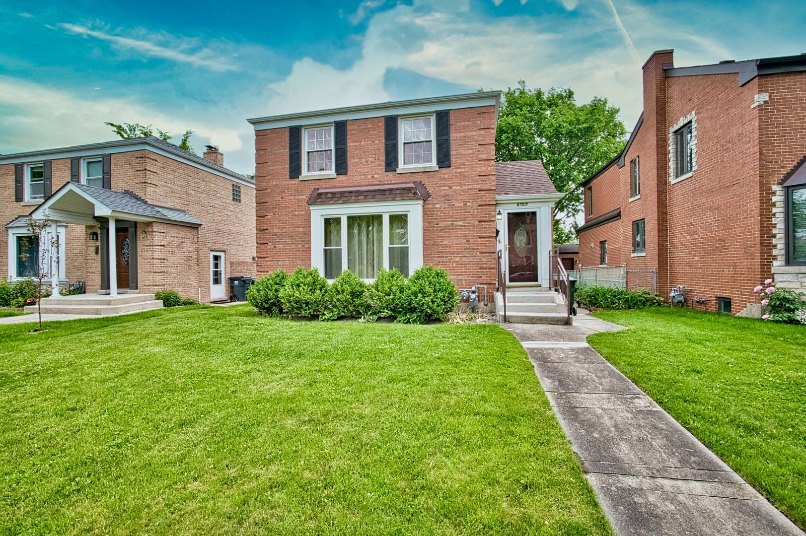 6707 N Saint Louis Avenue — Lincolnwood, IL 60712