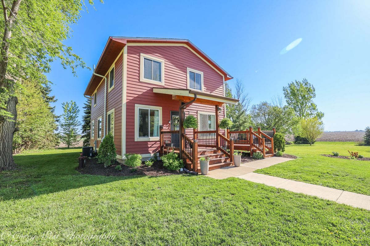 26340 Esmond Road, Esmond, IL 60129