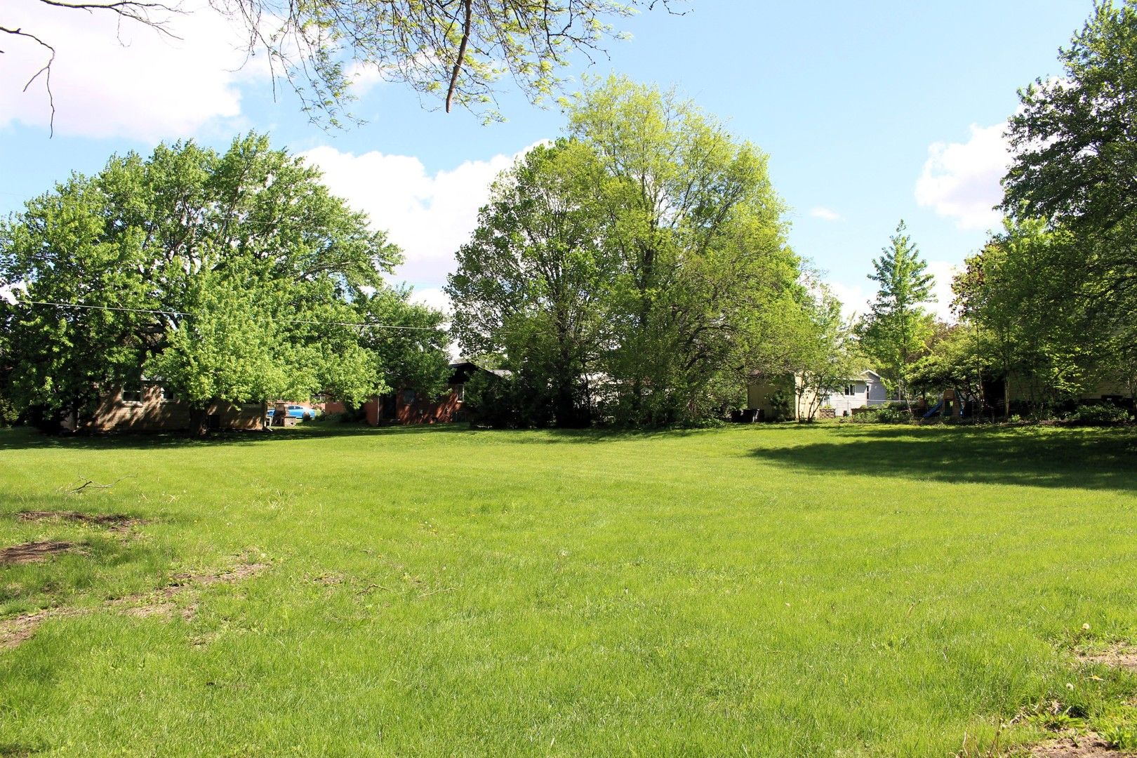 600 E Cedar Street — Leroy, IL 61752