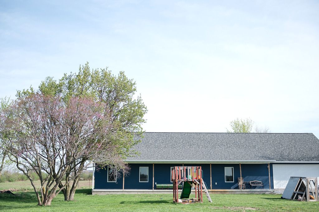 466 County Road 100, Sadorus, IL 61872