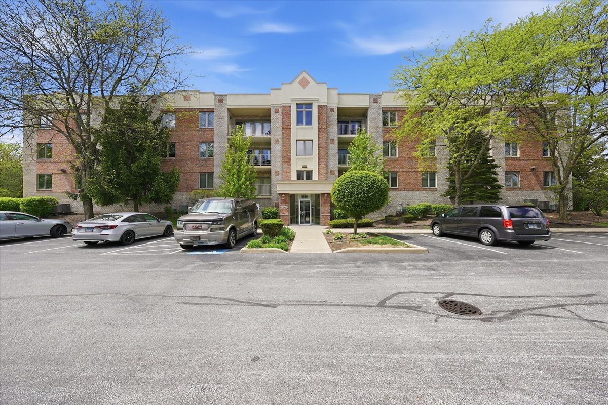 7841 157th Street, Orland Park, IL 60462