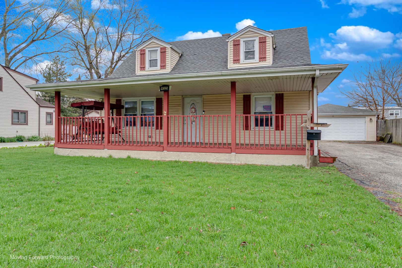 14325 Kilbourne Avenue — Midlothian, IL 60445