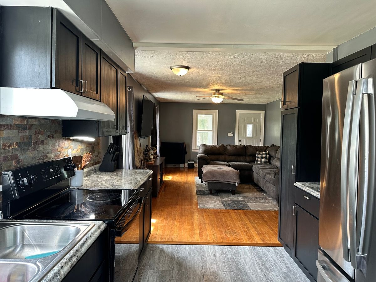 32 Stephens Street, Preston, IA 52069