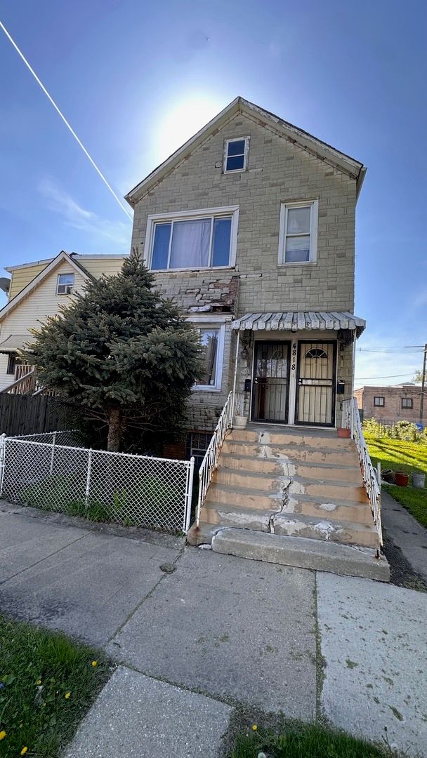 4818 S Princeton Avenue — Chicago, IL 60609